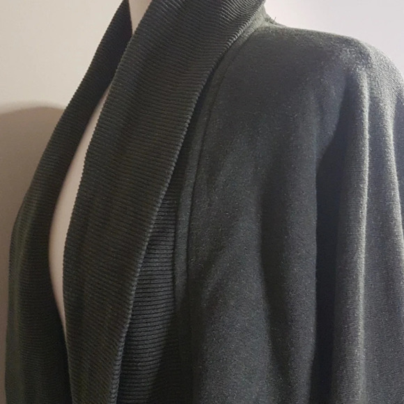 Aritzia Wilfred  Diderot cocoon sweater olive - Picture 7 of 13